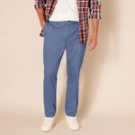 Amazon Essentials Men's Slim-Fit Wrinkle-Resistant Flat-Front Chino Pant - Image 7