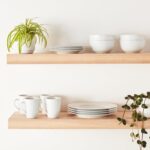 Amazon Basics 16-Piece Porcelain Kitchen Dinnerware Set with Plates, Bowls and Mugs, Service for 4 - White - Image 4