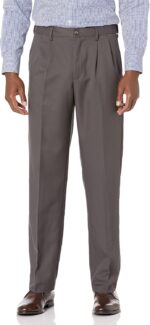 Amazon Essentials Men's Classic-Fit Expandable-Waist Pleated Dress Pant - Image 2