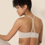 Amazon Essentials Women's Active FormFlex Buttery Soft Light Support Y-Back Thin Strap Yoga Sports Bra - Image 5