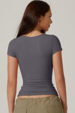 QINSEN Women's Crew Neck Short Sleeve Tees Double Lined Slim Fit T Shirt Basic Y2K Tops - Image 3