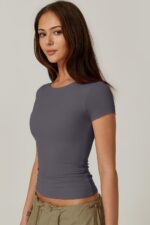 QINSEN Women's Crew Neck Short Sleeve Tees Double Lined Slim Fit T Shirt Basic Y2K Tops - Image 4