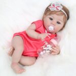 WOOROY Realistic Reborn Baby Dolls - 18 Inch Lifelike Newborn Baby Girl, Real Baby with Soft Weighted Body, Real Life Reborn Dolls Gift Set for Kids Age 3+ - Image 9