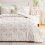 VIVILINEN Twin Comforter Set for Girls 2 Pieces Twin Size Pink Floral Bedding Set Cute Comforter with Tufted Daisies Flowers, Lightweight Bed Set for Kids Teen Girls Women - Image 2