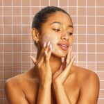 Kitsch Kojic Acid Soap – Turmeric Soap Bar with Hyaluronic Acid & Shea Butter – Brightening & Hydrating Body Wash & Face Wash for Dark Spots, Even Skin Tone & Natural Glow - Made in USA - 4 oz - Image 8