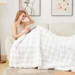 Latepis White Faux Fur Queen Blanket Cozy Bubble Soft Fuzzy Thick Living Room Blankets for Bed Sofa Bedroom Plush Fluffy Warm Blankets for All Seasons Luxury Throw Blanket 90x90 Inch, 860gsm - Image 5