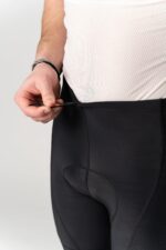 Garneau Optimum 2 Padded Bike Shorts for Men, 9" Cycling Shorts, Breathable & Moisture-Wicking with Reflective Elements - Image 10