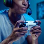 Razer Wolverine V2 Pro Wireless Gaming Controller for PlayStation 5 / PS5 PC: HyperSpeed Wireless - Mecha-Tactile Action Buttons - 8-Way Microswitch D-Pad - 6 Remappable Buttons - Chroma RGB - White - Image 9