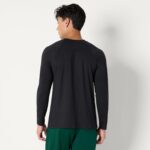 Amazon Essentials Mens Athletic Soft Performance Lightweight Long Sleeve Gym Workout Shirt - Image 4