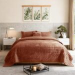 Quilt Set King Size 98x106 Luxurious Velvet Bedding Sets with 2 Pillow Shams 20x36 3 Pieces Ultra Soft Quilted Bedspread Coverlet Comforter for All Season,Rust - Image 4