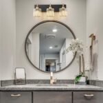 HUOKU Modern Crystal Bathroom Vanity Lights, 3-Lights Black Gold Bathroom Light Fixtures Over Mirror, Crystal Vanity Light with Polished Gold Finish(Exclude Bulb) - Image 3
