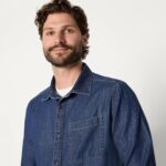 Amazon Essentials Men's Regular-Fit Long-Sleeve Button-Down Denim Shirt - Image 4