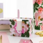 kate spade new york Note Cube with 400 Blank Sheets and Black Ink Pen, Cute Paper Holder for Desk (Hidden Garden) - Image 4