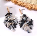 ARATLENCH Acrylic Pendant necklace Earrings – Long Statement Leaf Charm Necklace Tortoise Resin Palm Leaf Earrings Fashion Necklaces Earrings for Women - Image 7